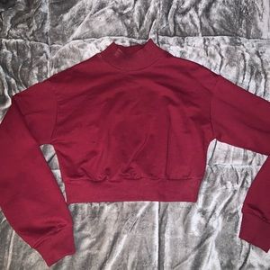 Small red crop sweater